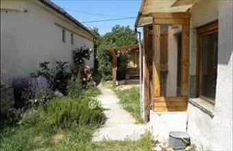 Eladó Budapest XVI. kerületi házrész hirdetés (93735244)