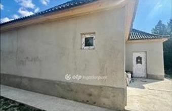 Eladó Újszászi családi ház hirdetés (46894448)