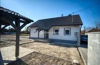 Eladó Törteli családi ház hirdetés (73451443)