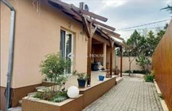 Eladó Mogyoródi családi ház hirdetés (76359421)