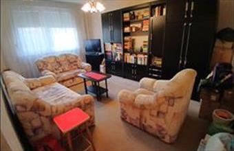 Kiadó Debreceni panel lakás hirdetés (27835394)