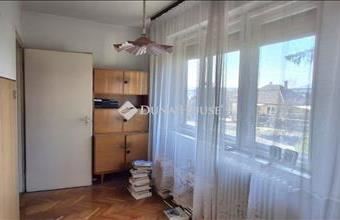 Eladó Szentendrei ikerház hirdetés (99428365)