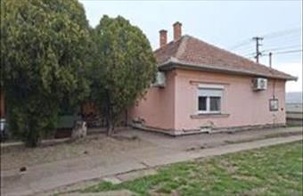 Eladó Abonyi családi ház hirdetés (95185139)