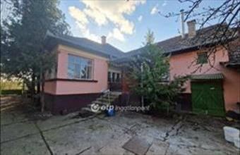 Eladó Tápiószelei családi ház hirdetés (68473642)