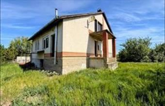 Eladó Kesznyéteni családi ház hirdetés (84543589)