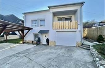 Eladó Pécsi családi ház hirdetés (54682534)