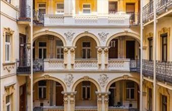 Eladó Budapest VI. kerületi tégla lakás hirdetés (49445635)