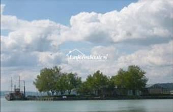 Kiadó Balatonfüredi tégla lakás hirdetés (79482343)