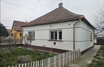 Eladó Fajszi családi ház hirdetés (43737755)