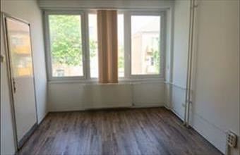 Kiadó Győri iroda irodaházban hirdetés (37896816)