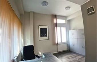 Kiadó Győri iroda irodaházban hirdetés (43796326)