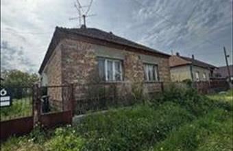 Eladó Petriventei családi ház hirdetés (28796273)