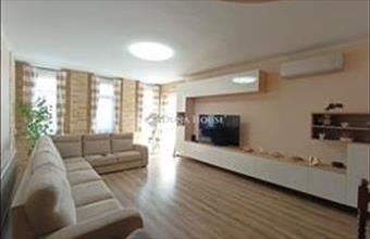 Eladó Pécsi családi ház hirdetés (28945799)