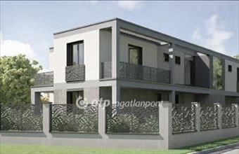 Eladó Gödöllői családi ház hirdetés (93889574)