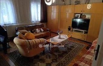 Eladó Budapest XV. kerületi családi ház hirdetés (84544783)