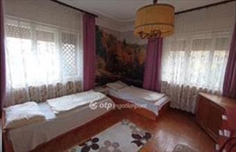 Eladó Jászapáti családi ház hirdetés (78483459)