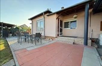 Eladó Kecskeméti családi ház hirdetés (35295557)