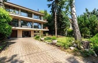 Eladó Budapest XII. kerületi ikerház hirdetés (22398752)