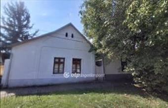 Eladó Kisoroszi családi ház hirdetés (96543585)