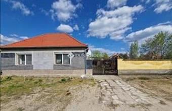 Eladó Vaskúti családi ház hirdetés (33465327)