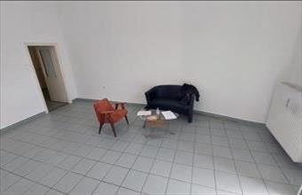 Eladó Budapest V. kerületi üzlethelyiség utcafronton hirdetés (54835444)