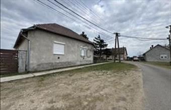 Eladó Tengelici családi ház hirdetés (98244681)