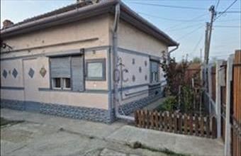 Eladó Tiszafüredi családi ház hirdetés (33276924)