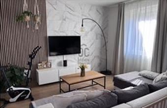 Eladó Szigetszentmiklósi sorház hirdetés (55455737)