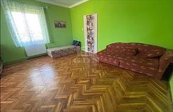 Eladó Komáromi tégla lakás hirdetés (53394345)