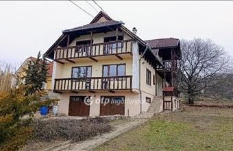 Eladó Gödöllői családi ház hirdetés (42836423)