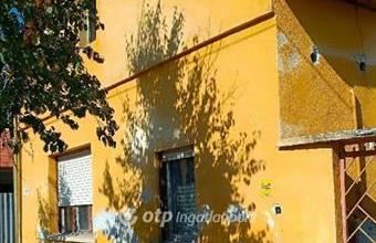 Eladó Nagykőrösi családi ház hirdetés (53879453)