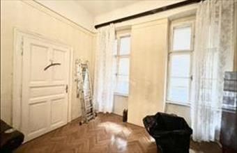 Eladó Budapest VI. kerületi tégla lakás hirdetés (82546743)