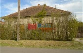 Eladó Jászkarajenői családi ház hirdetés (32495414)