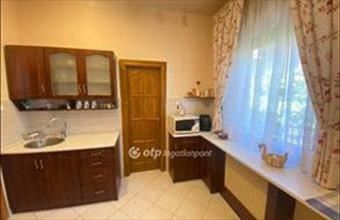 Eladó Budapest XXI. kerületi családi ház hirdetés (22335892)