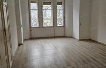 Eladó Szolnoki tégla lakás hirdetés (48832399)