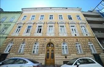 Kiadó Budapest VI. kerületi tégla lakás hirdetés (97473639)