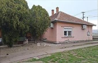Eladó Abonyi családi ház hirdetés (53368477)