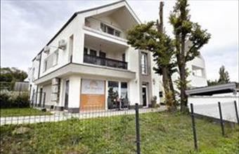 Eladó Szentendrei tégla lakás hirdetés (73249724)