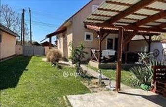 Eladó Gyulai családi ház hirdetés (76422445)