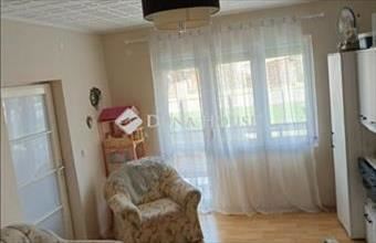 Eladó Lepsényi tégla lakás hirdetés (37563223)