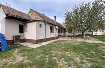 Eladó Nemesnádudvari családi ház hirdetés (49943399)