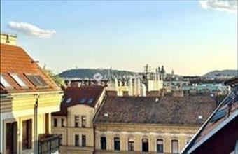 Eladó Budapest VI. kerületi tégla lakás hirdetés (65561394)