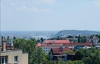 Eladó Budapest II. kerületi csúsztatott zsalus lakás hirdetés (48444947)