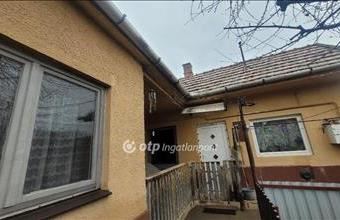Eladó Jászberényi családi ház hirdetés (34926373)