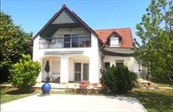 Eladó Badacsonytomaji családi ház hirdetés (43394353)