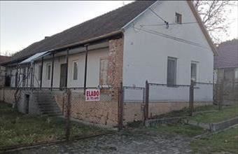 Eladó Komlói családi ház hirdetés (33776139)