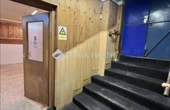 Eladó Budapest VIII. kerületi üzlethelyiség utcafronton hirdetés (51995247)