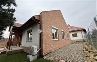 Eladó Pomázi családi ház hirdetés (26433444)
