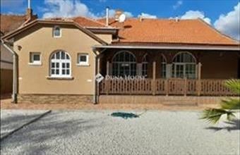 Eladó Békéscsabai családi ház hirdetés (97998144)