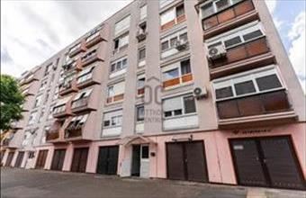 Eladó Szekszárdi panel lakás hirdetés (49565744)